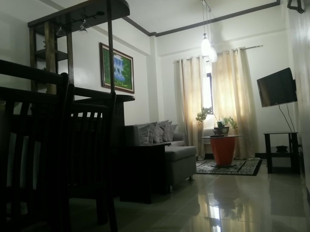 Palm Tree Genlex Condo Манила Екстериор снимка