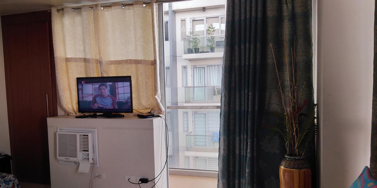 Palm Tree Genlex Condo Манила Екстериор снимка