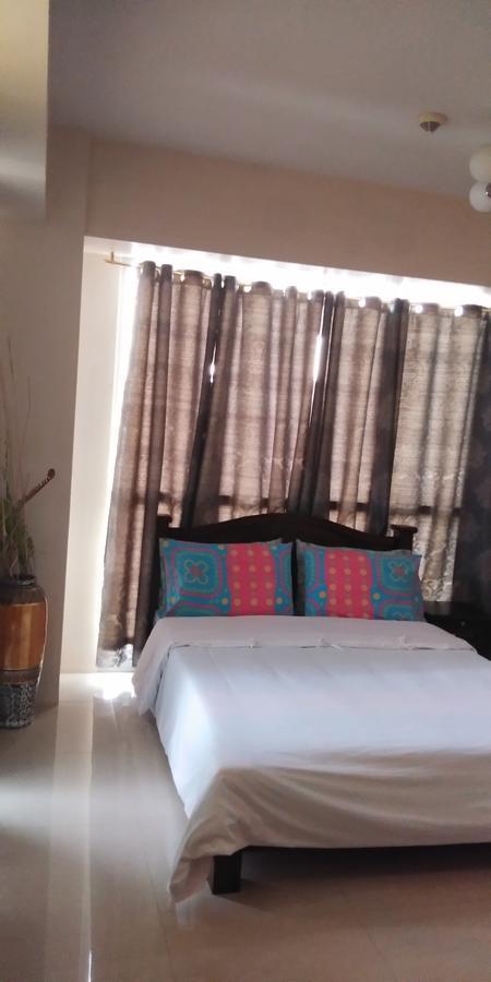 Palm Tree Genlex Condo Манила Екстериор снимка